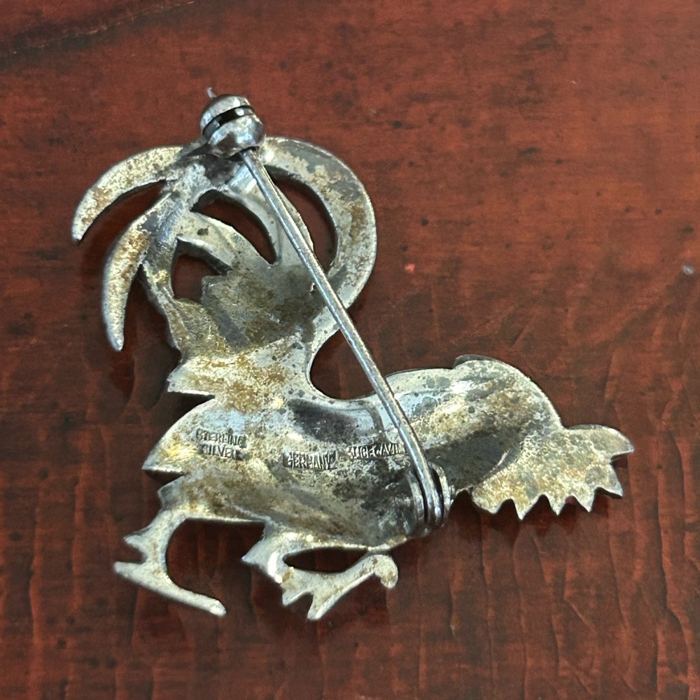 Whimsical Vintage Signed Alice Caviness Sterling Marcasite Enamel Rooster Pin - Picture 4 of 4